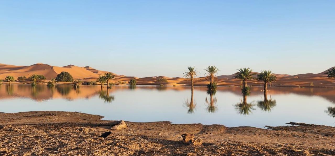 Hotel Oasis Luxury Camp à Merzouga Extérieur photo